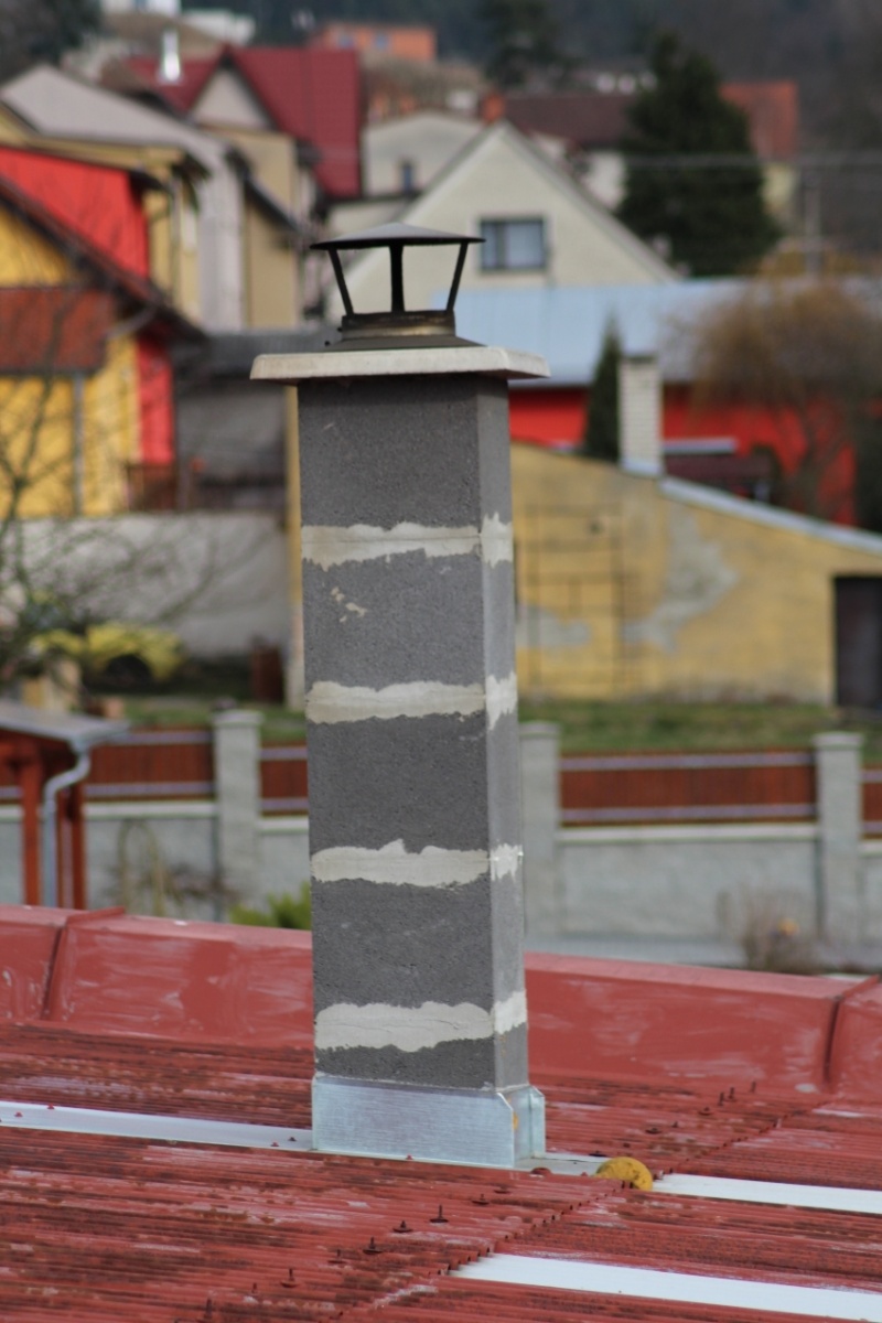 Komín bez povrchové úpravy