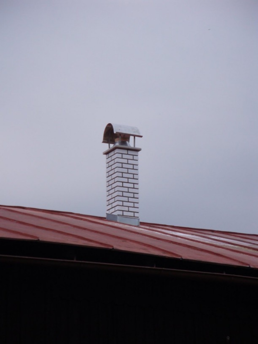 Nadstřešní část - imitace bílých cihel