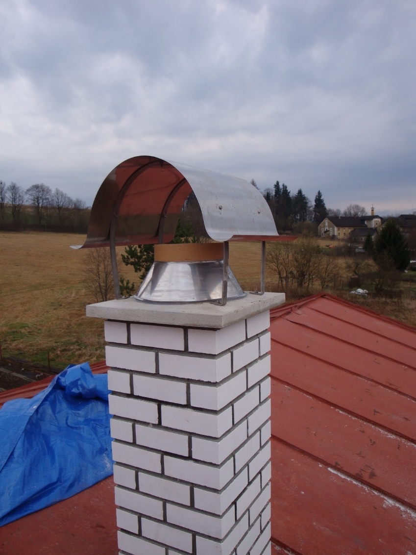 Nadstřešní část - imitace bílých cihel detail