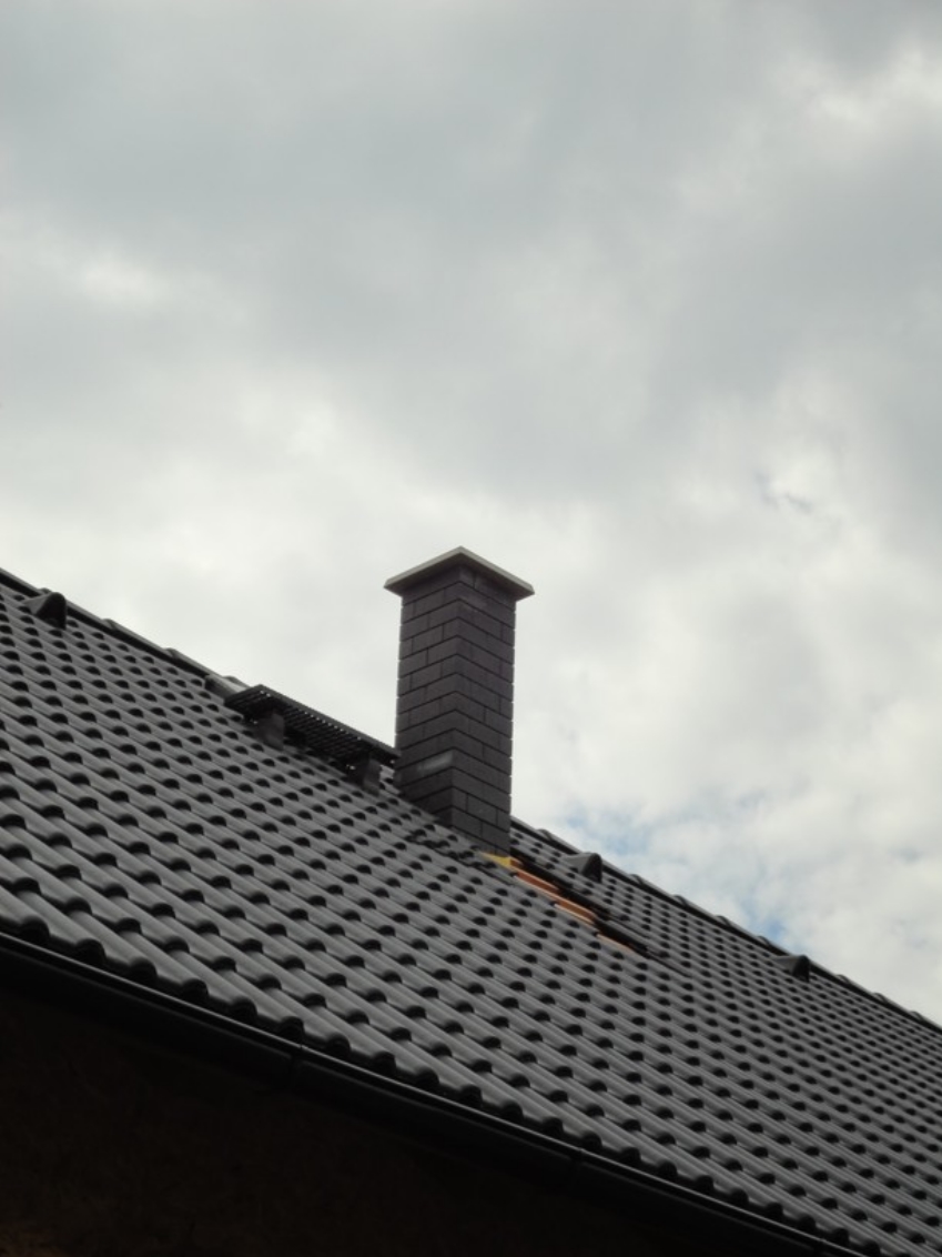 Nadstřešní část - imitace černých cihel