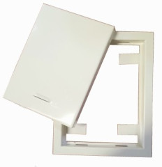 Revizní plechová dvířka bílá 30x25cm